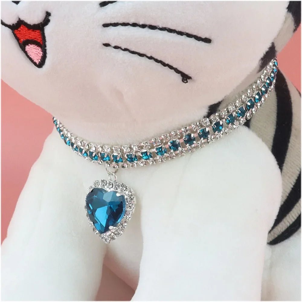 Faites briller votre chat avec ce collier en cristal de luxe - L Univers Des Felins