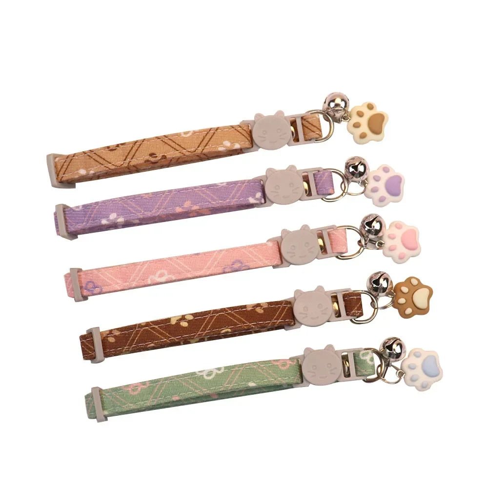Collier chats et chiots, motif pattes - L Univers Des Felins
